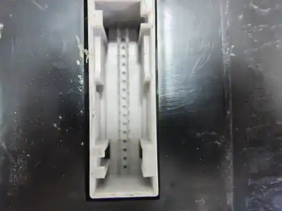 Peça sobressalente para automóvel em segunda mão quadrante por audi q7 (4l) bug referências oem iam 5550007301  