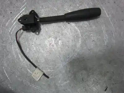 Peça sobressalente para automóvel em segunda mão COMANDOS DO VOLANTE por PEUGEOT 206  Referências OEM IAM 96250985ZL  