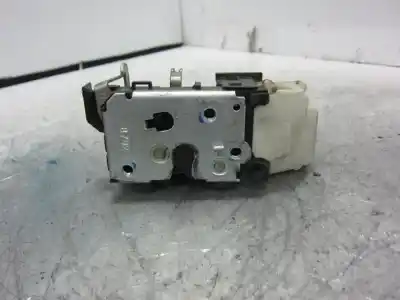 Автозапчасти б/у замок передней правой двери за fiat i doblò (119) 223b1000 ссылки oem iam b792