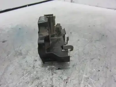 Автозапчасти б/у замок передней правой двери за fiat i doblò (119) 223b1000 ссылки oem iam b792  