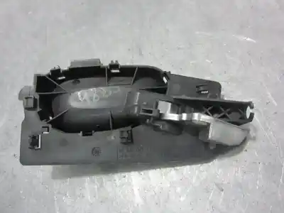 Автозапчастина б/у ліва передня внутрішня ручка для peugeot 307 break (3e) 2.0 hdi 110 посилання на oem iam 9643604577  