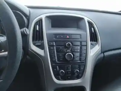 İkinci el araba yedek parçası SES SISTEMI / RADYO CD için OPEL ASTRA J BERLINA 5P  OEM IAM referansları   