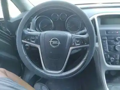 Piesă de schimb auto la mâna a doua maneta schimbator viteze pentru opel astra j berlina 5p a17dtj referințe oem iam 