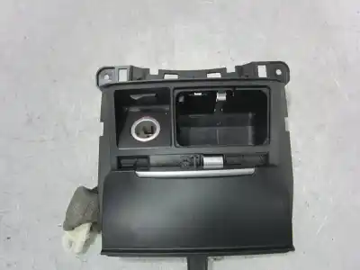 Автозапчастина б/у попільничка для audi a5 descapotable (8f7) 2.7 tdi посилання на oem iam 8k0857951  
