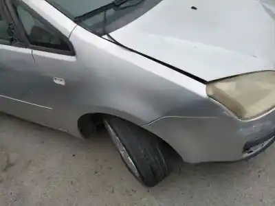 Автозапчасти б/у переднее правое крыло за ford focus c-max (cap) d-g8da ссылки oem iam 