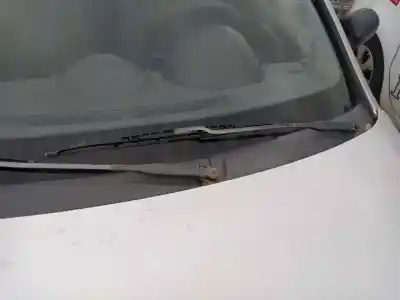 Second-hand car spare part left front windshield wiper arm for opel corsa c (x01) 1.3 cdti (f08, f68) oem iam references 