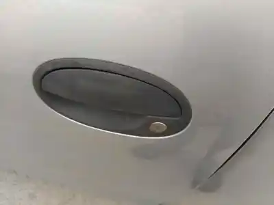 Second-hand car spare part exterior left front door handle for opel corsa c (x01) 1.3 cdti (f08, f68) oem iam references 