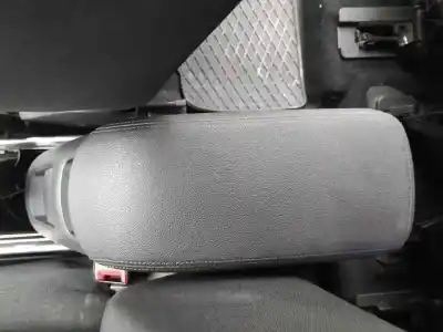 Автозапчасти б/у центральный подлокотник за opel meriva b monospace (s10) 1.7 cdti (75) ссылки oem iam 