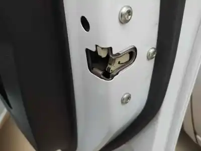 Автозапчасти б/у замок передней правой двери за opel meriva b monospace (s10) 1.7 cdti (75) ссылки oem iam 