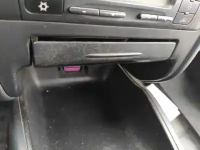 Автозапчасти б/у пепельница за seat toledo ii (1m2) 2.3 v5 ссылки oem iam 