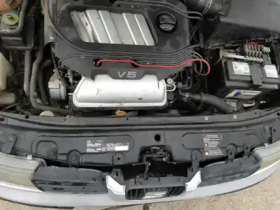 Автозапчасти б/у конденсатор / радиатор кондиционера воздуха за seat toledo ii (1m2) 2.3 v5 ссылки oem iam 