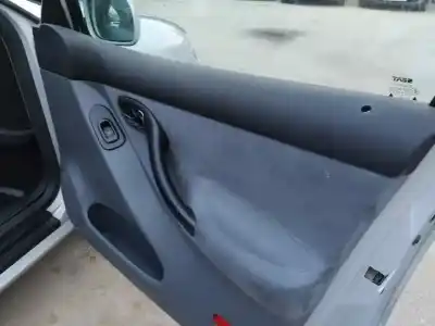 Автозапчасти б/у регулятор стекла переднего правого за seat toledo ii (1m2) 2.3 v5 ссылки oem iam 