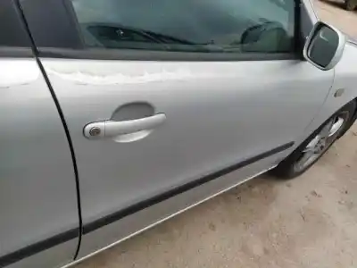 Автозапчастина б/у передні праві двері для seat toledo ii (1m2) 2.3 v5 посилання на oem iam   