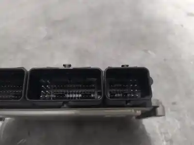 Автозапчастина б/у ебу контролер двигуна для renault twingo iii h4d 400 посилання на oem iam 237105748r  