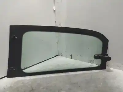 Автозапчастина б/у задне праве скло для renault twingo iii h4d 400 посилання на oem iam 43r00048  