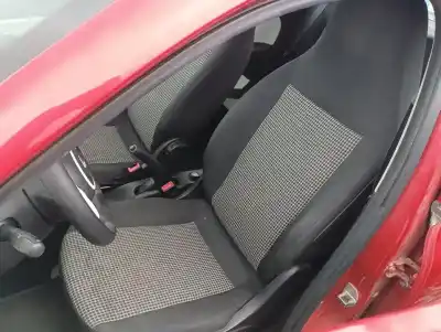 Recambio de automóvil de segunda mano de JUEGO ASIENTOS COMPLETO para RENAULT TWINGO III  referencias OEM IAM   