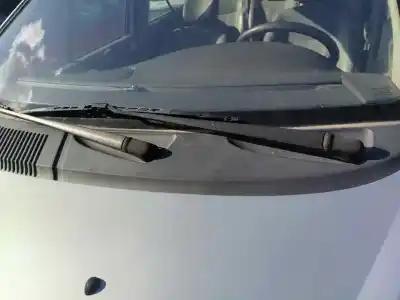 Second-hand car spare part LEFT FRONT WINDSHIELD WIPER ARM for RENAULT SCENIC (JA..)  OEM IAM references   