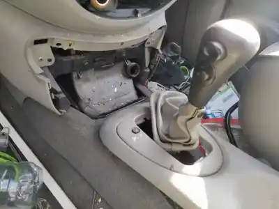 Second-hand car spare part gearbox for renault scenic (ja..) k4m701 oem iam references 