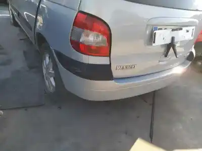Peça sobressalente para automóvel em segunda mão para choques traseiro por renault scenic (ja..) k4m701 referências oem iam   