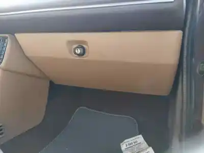 Pièce détachée automobile d'occasion boite à gants pour peugeot 505 berlina 106xn1 références oem iam   