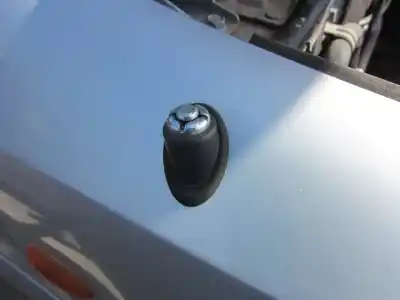Pièce détachée automobile d'occasion ANTENNE pour MITSUBISHI MONTERO (V60/V70)  Références OEM IAM   