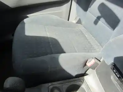 Second-hand car spare part right front seat for mitsubishi montero (v60/v70) glx oem iam references   
