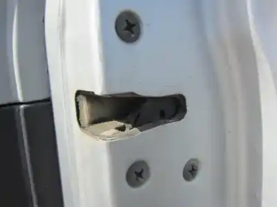 Recambio de automóvil de segunda mano de CERRADURA MALETERO / PORTON para MITSUBISHI MONTERO (V60/V70)  referencias OEM IAM   