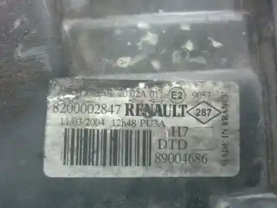 Second-hand car spare part right headlight for renault laguna ii (bg0/1_) 1.9 dci (bg08, bg0g) oem iam references 8200002847  