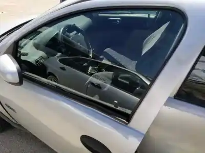 Автозапчасти б/у левое переднее окно за opel corsa c y17dt ссылки oem iam 43r00086