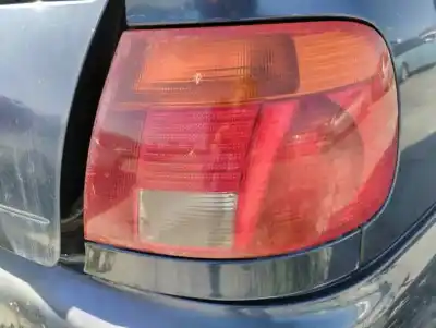 Автозапчасти б/у правый задний фонарь за audi a4 b5 (8d2) 1.8 ссылки oem iam 8d0945096