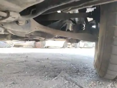 Peça sobressalente para automóvel em segunda mão TRANSMISSÃO DIANTEIRA DIREITA por AUDI A4 B5 (8D2)  Referências OEM IAM   
