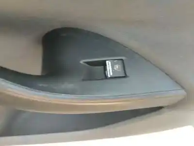 Автозапчастина б/у передній правий віконний вимикач для seat toledo iii (5p2) 1.9 tdi посилання на oem iam 