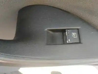 Автозапчастина б/у управління склами задніх правіх для seat toledo iii (5p2) 1.9 tdi посилання на oem iam 