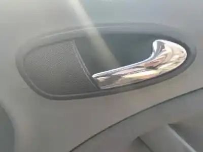 Автозапчастина б/у усередині передня права ручка для seat toledo iii (5p2) 1.9 tdi посилання на oem iam 