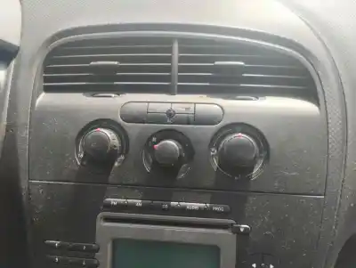 Автозапчастина б/у тепловий двигун для seat toledo iii (5p2) 1.9 tdi посилання на oem iam 