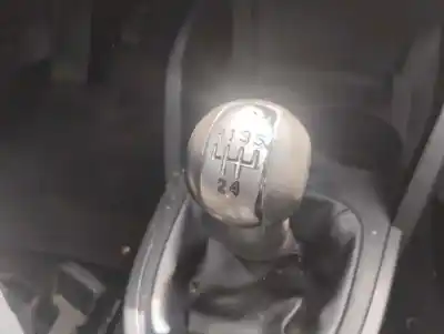 Автозапчастина б/у ручка важеля передач для seat toledo iii (5p2) 1.9 tdi посилання на oem iam 