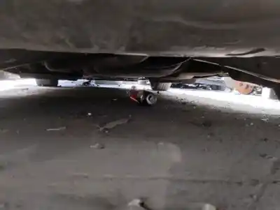 Автозапчастина б/у задня вісь для seat toledo iii (5p2) 1.9 tdi посилання на oem iam 