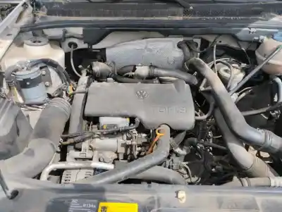 İkinci el araba yedek parçası DIREKSIYON POMPASI için VOLKSWAGEN GOLF III (1H1) (11.1991)  OEM IAM referansları   