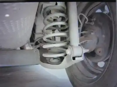 Автозапчасти б/у правый задний амортизатор за ford fiesta (cnn) xujb ссылки oem iam 