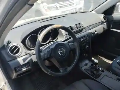 Second-hand car spare part DASHBOARD for MAZDA 3 SEDÁN (BK)  OEM IAM references   
