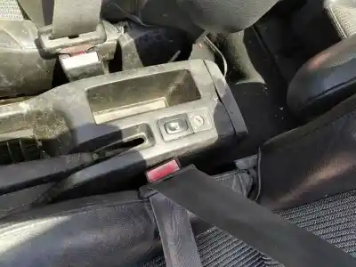 Автозапчасти б/у крюк для ремня передний правый за peugeot 307 break / sw (s1) 9hydv6ted4 ссылки oem iam 