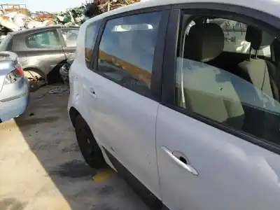 Автозапчастина б/у двері задні праві для renault scénic iii (jz0/1_) 1.5 dci посилання на oem iam 