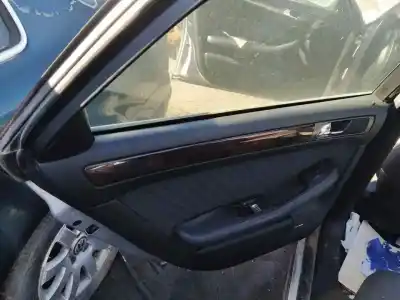 Автозапчасти б/у обивка задней левой двери за audi a6 c5 (4b2) 2.5 tdi ссылки oem iam 