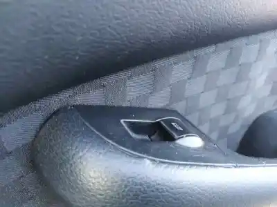 Автозапчасти б/у выключатель переднего правого окна за audi a6 c5 (4b2) 2.5 tdi ссылки oem iam 