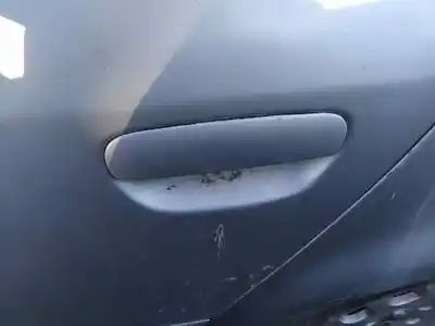 Автозапчасти б/у задняя левая наружная ручка за audi a6 c5 (4b2) 2.5 tdi ссылки oem iam 