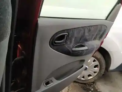 Автозапчасти б/у обивка задней правой двери за renault scenic (ja..) f9q732 ссылки oem iam 