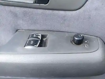 Автозапчасти б/у выключатель левого переднего окна за audi a4 b6 (8e2) 2.0 ссылки oem iam 