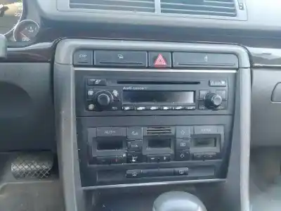 Автозапчасти б/у аудиосистема / радио cd за audi a4 b6 (8e2) 2.0 ссылки oem iam 