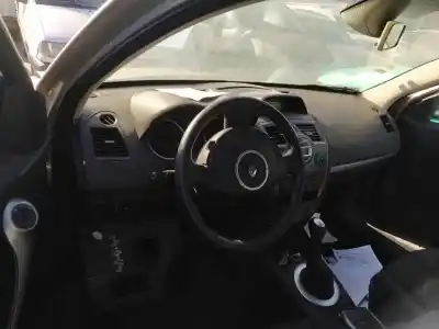 Автозапчастина б/у панель приладів для renault megane ii berlina 5p f9q804 посилання на oem iam 