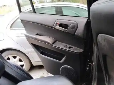 Second-hand car spare part left rear door trim for ssangyong kyron d27dt oem iam references 